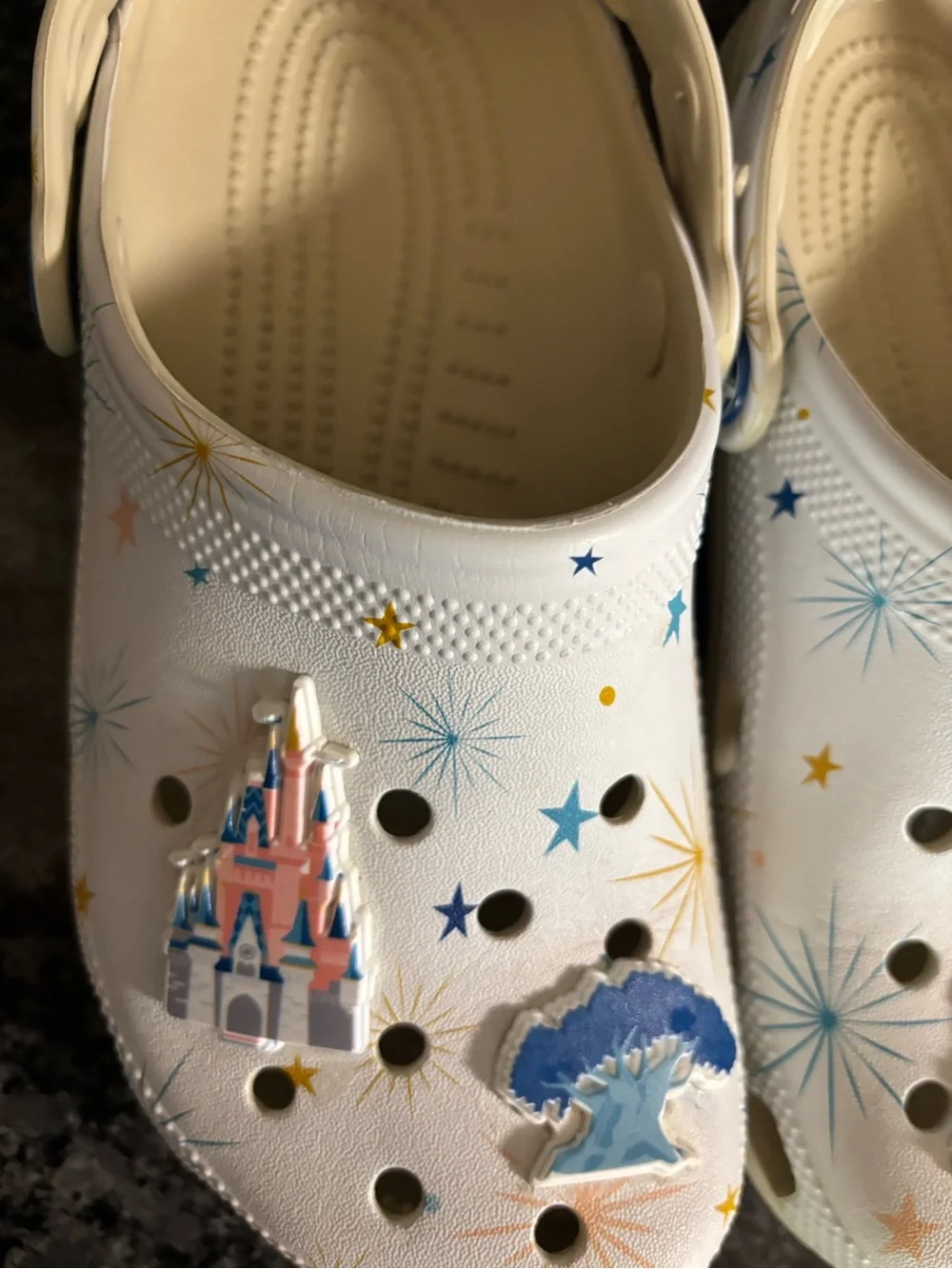Size 6  White Sparkle Theme Clog Shoes with Blue Accents